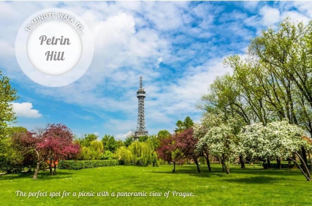Premium - Free Massages From Physiotherapists Apartment Prague